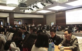 月薪五千正在广州能过什么样的生涯？（37岁林更新约会长发女生被偶遇宠溺给女生买花赵丽颖cp粉心碎）-1月国产网游版号通告：腾讯《王者名誉寰宇》过审