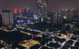 网红八卦云南,从“打歌妹”到“国际网红打卡地”，揭秘云南网红现象背后的故事