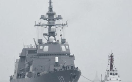 中方回应日舰艇进入中国领海,中国海警依法应对日舰艇非法进入领海事件”