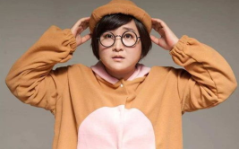 吃瓜博主娱乐圈是谁呀,揭秘“吃瓜博主娱乐圈”背后的神秘人物