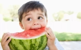 娱乐吃瓜的小光哥哥是谁,他是谁？背后的故事与影响力